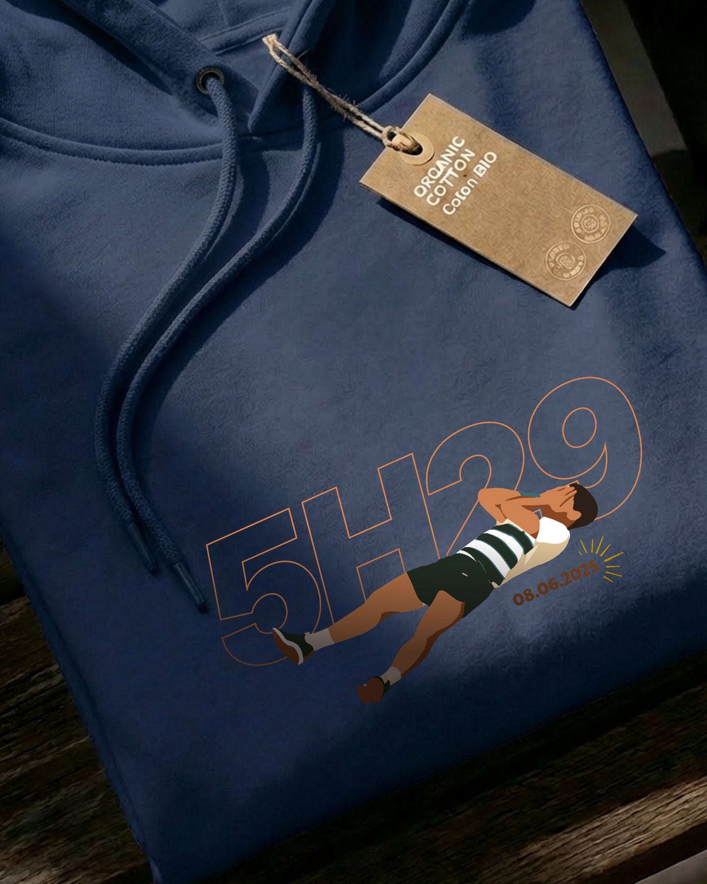 5h29 - Hoodie_navy_packshot_jour_de_legende