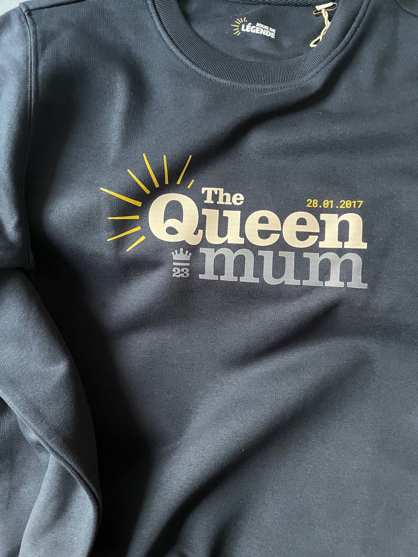 Sweat - The Queen mum