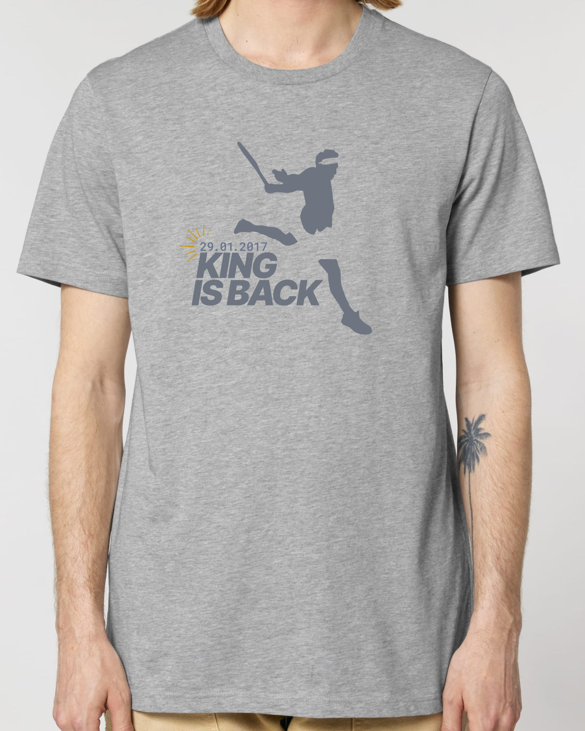 T-shirt - King is Back